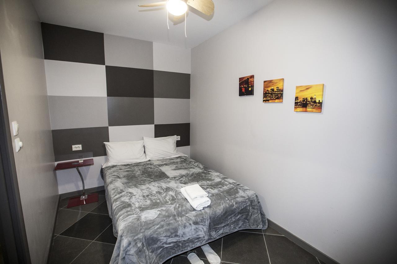 Trendy Living In Monastiraki Daire Atina Dış mekan fotoğraf