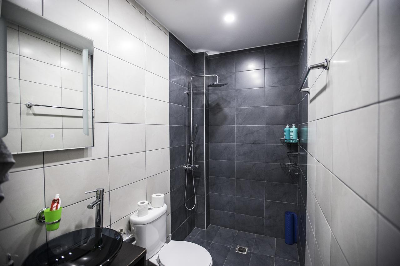 Trendy Living In Monastiraki Daire Atina Dış mekan fotoğraf