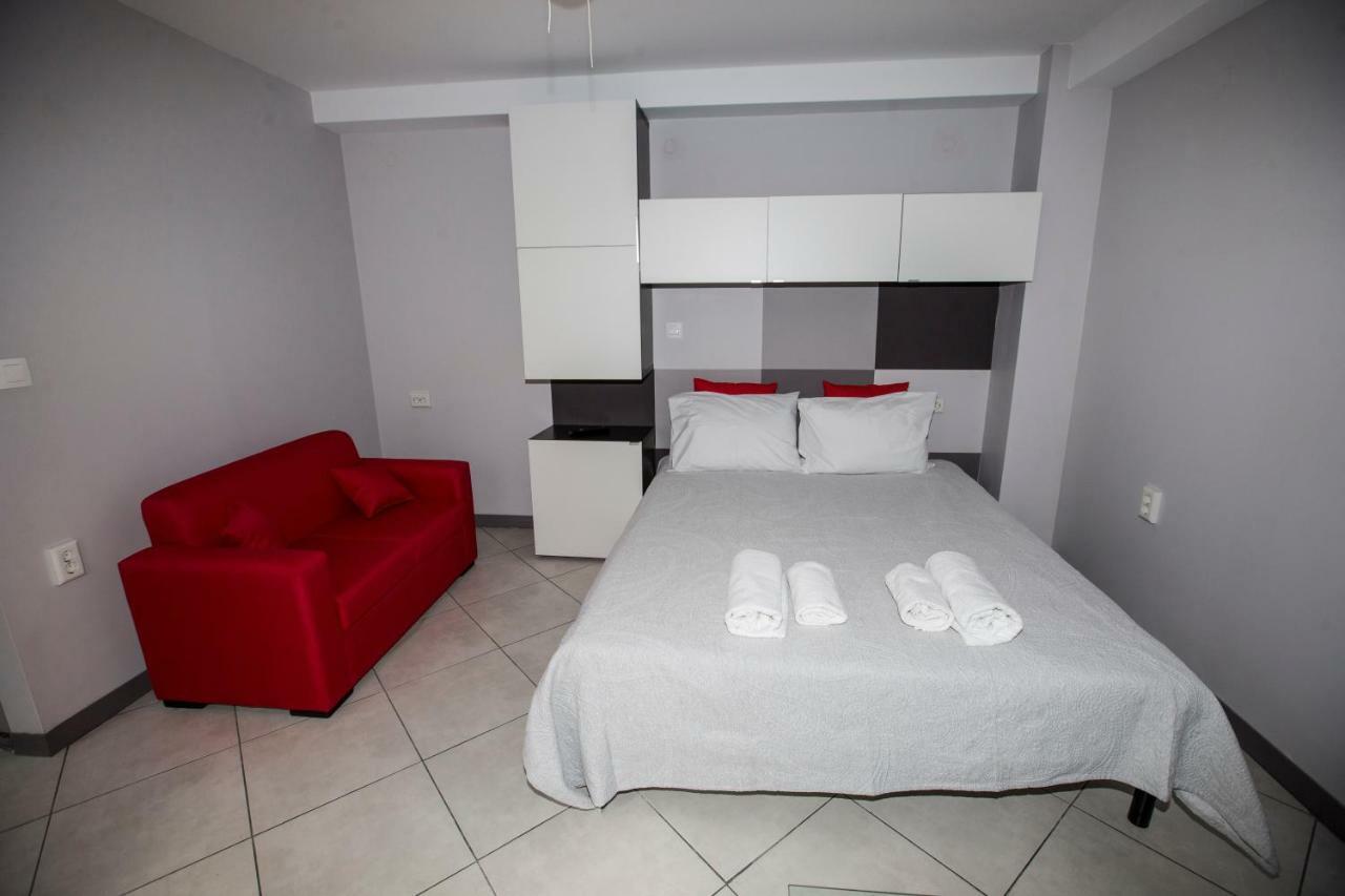 Trendy Living In Monastiraki Daire Atina Dış mekan fotoğraf