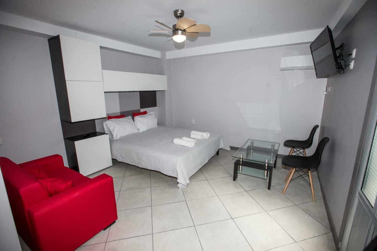 Trendy Living In Monastiraki Daire Atina Dış mekan fotoğraf